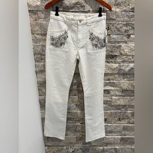 Guess White women’s Straight Leg Jeans with Embroidery size 29x32